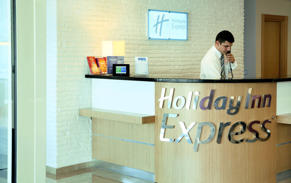 Holiday Inn Express Istanbul-Altunizade By Ihg Luaran gambar